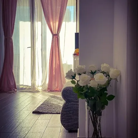 Apartment M-as Muta Intr-un Suflet Cu La Mare *