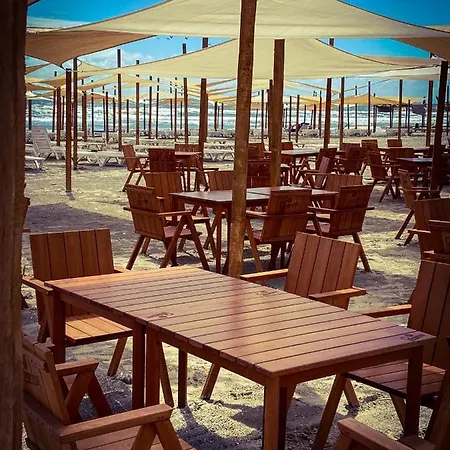 Apartment M-as Muta Intr-un Suflet Cu La Mare Navodari